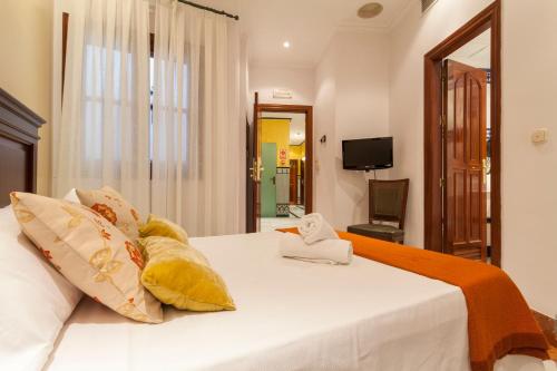 Habitación Doble del hotel Baco. Foto 8