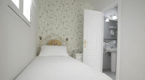 Habitación Individual del hotel Basic Puerta De Sevilla