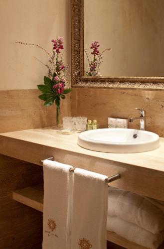 Habitación Premium del hotel Casa 1800 Sevilla. Foto 6