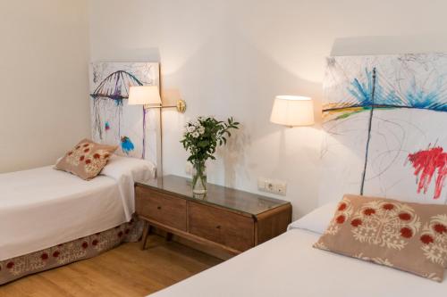 Habitación Doble con cama supletoria - 1 o 2 camas del hotel Alcántara