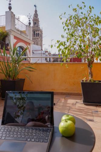 Habitación Doble Superior - 1 o 2 camas del hotel U-sense Sevilla Centro. Foto 8