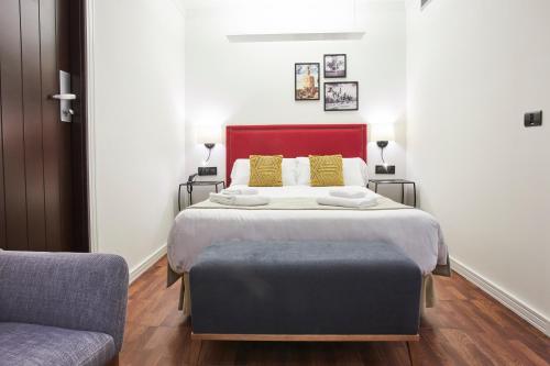 Habitación Doble Superior - 1 o 2 camas del hotel U-sense Sevilla Centro. Foto 10