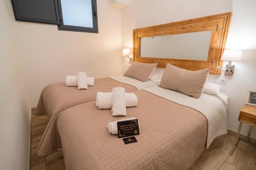 Habitación Doble del hotel Center Suites San Eloy. Foto 5