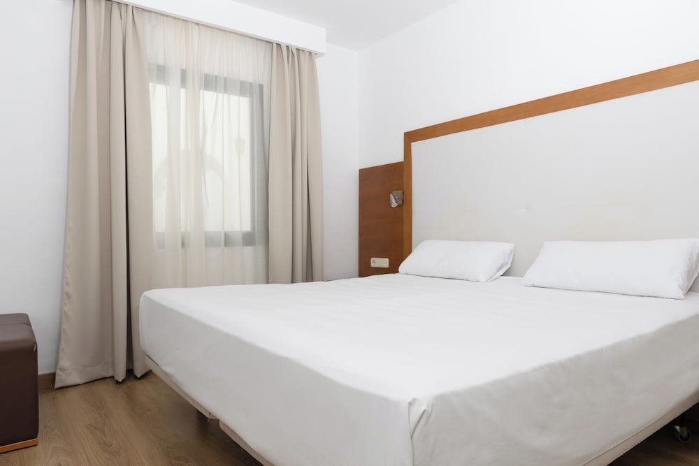 Apartamento Premium, vistas al mar del hotel Hesperia Bristol Playa. Foto 1