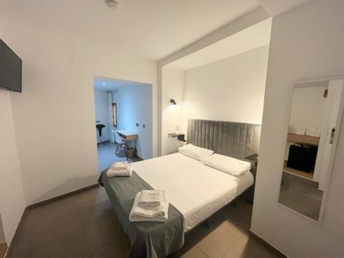 Habitación Doble Económica del hotel Vitium Córdoba. Foto 2