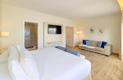 Suite Junior del hotel H10 Ocean Dunas - Adults Only. Foto 5