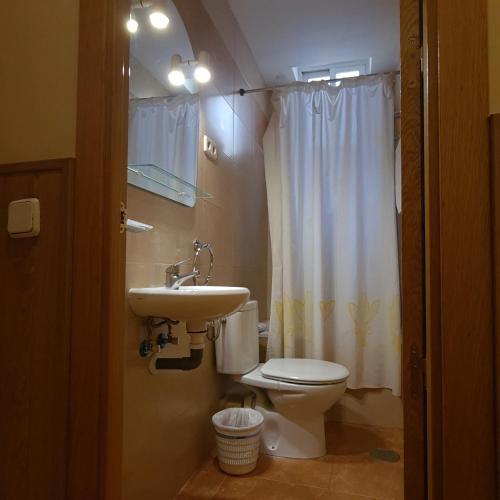 Habitación Doble Estándar del hotel Oporto. Foto 3