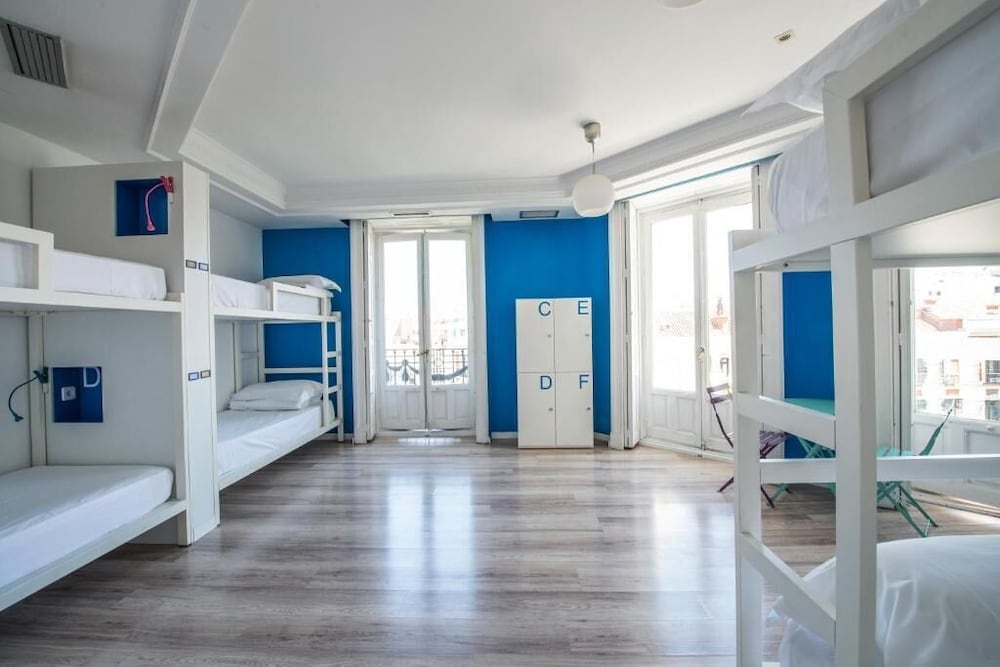 Bed in 8 - Bed Female Dorm Shared Bathroom del hotel Safestay Madrid Central. Foto 14