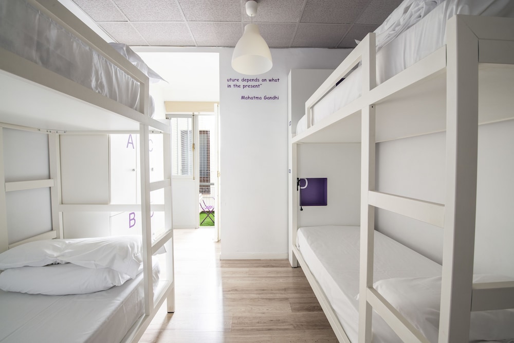 Bed in 4 - Bed Mixed Dorm Ensuite del hotel Safestay Madrid Central. Foto 14