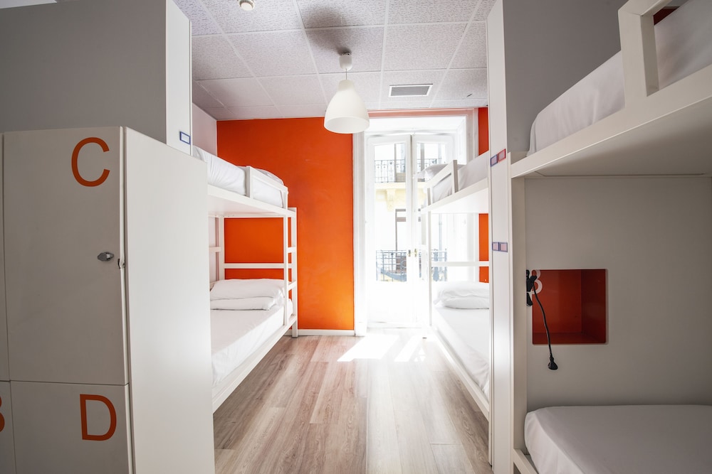 Bed in 6 - Bed Mixed Dorm Ensuite del hotel Safestay Madrid Central. Foto 8
