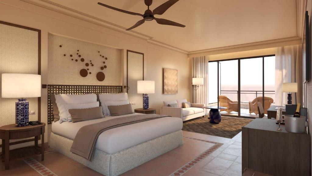 Junior suite Vista Mar del hotel Secrets Bahía Real Resort & Spa Adults only