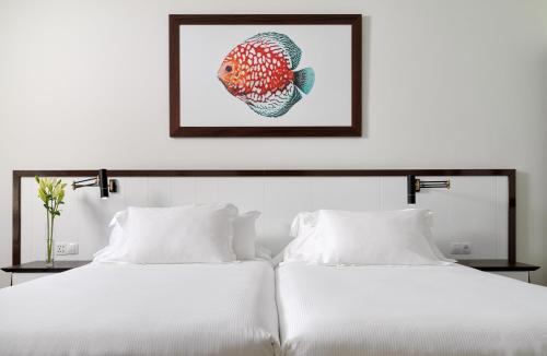 Habitación doble Vista Mar Balcón o Terraza Privilege 1 Cama Individual del hotel H10 Playa Esmeralda. Foto 4