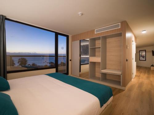 Suite Superior con vistas al mar del hotel R2 HIGOS BEACH. Foto 2