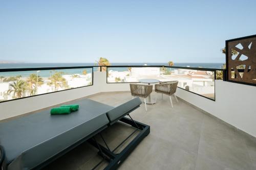 Suite Superior con vistas al mar del hotel R2 HIGOS BEACH. Foto 3