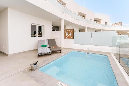 Swim Up Ocean View Suite del hotel 001 Higos Beach Boutique Singular Residence. Foto 4