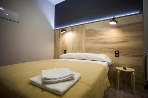 Habitación Doble Económica del hotel Cc Atocha. Foto 9