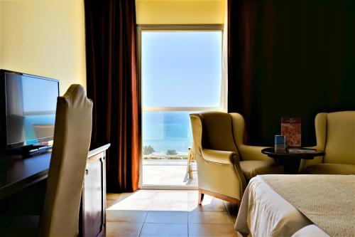 Habitación Doble con vistas al mar del hotel SBH Costa Calma Palace. Foto 3