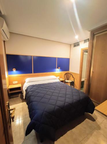 Habitación Doble del hotel Tripolis Toledo. Foto 2