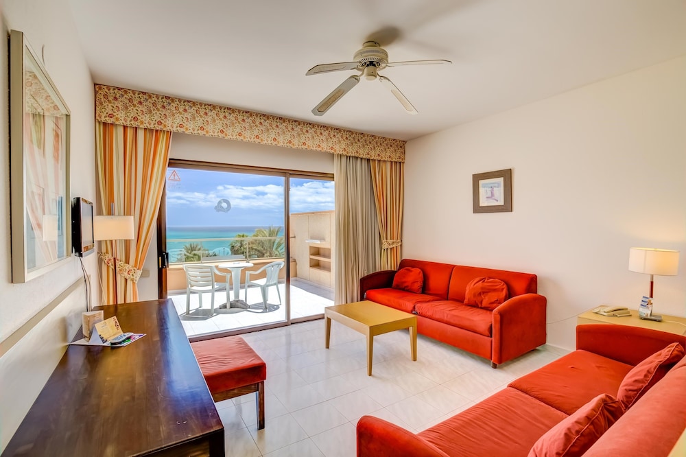 Habitación familiar del hotel SBH Taro Beach. Foto 4