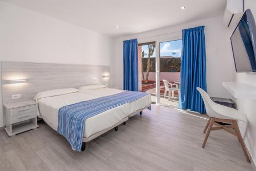 Habitación Doble Superior del hotel Globales Costa Tropical. Foto 2