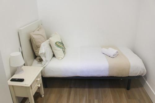 Habitación Individual con baño privado del hotel Pensión La Estrella. Foto 2