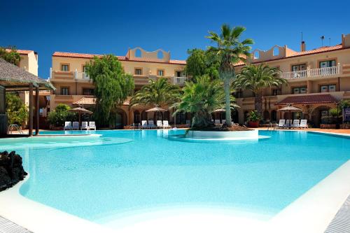 Apartamento Vista Piscina 1 habitación 2 Camas individuales del hotel Elba Lucía Sport and Suite