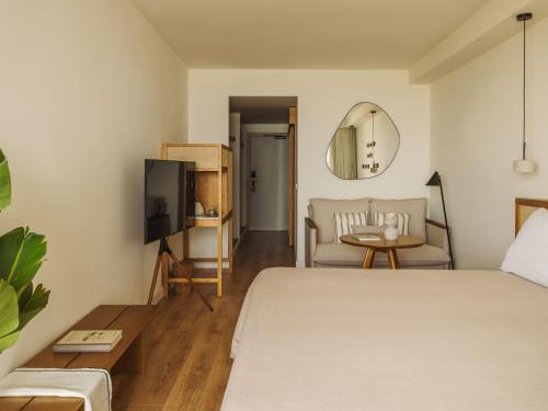 Habitación Premium The Reserve Horizon frente al mar del hotel Paradisus by Meliá Fuerteventura. Foto 4