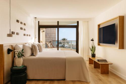 Suite Principal The Reserve con vistas al océano del hotel Paradisus by Meliá Fuerteventura. Foto 2