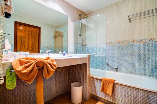 Habitación Individual Estándar del hotel SBH Club Paraiso Playa. Foto 1