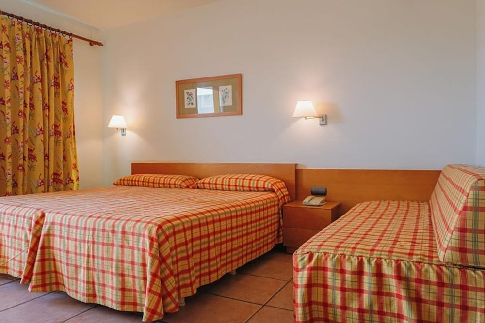 Habitación doble del hotel SBH Club Paraiso Playa. Foto 6