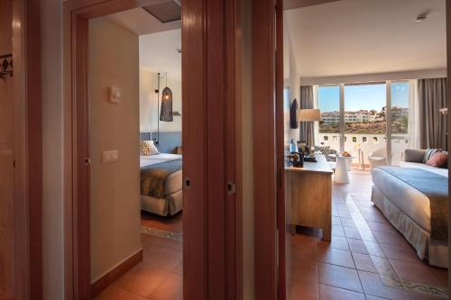 Habitación Familiar Superior del hotel Fuerteventura Princess. Foto 4