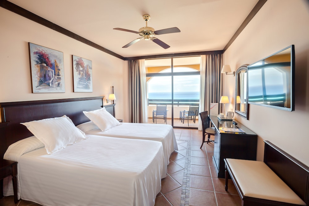 Habitación doble Vista Mar Lujo 1 Cama king del hotel Occidental Jandia Playa. Foto 1