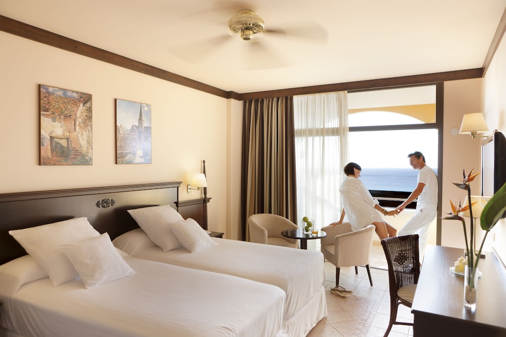 Habitación Deluxe, vistas al mar del hotel Occidental Jandia Playa