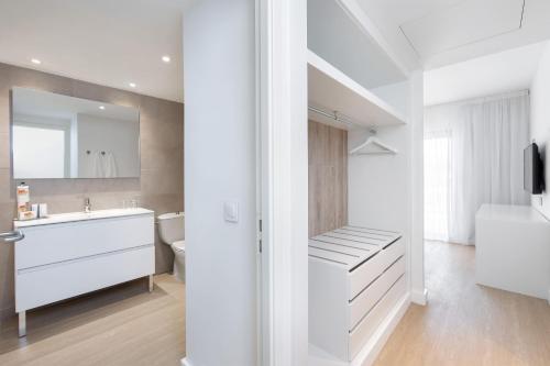 Suite Junior Xtra con vistas al mar del hotel Sol Fuerteventura Jandía All Suites