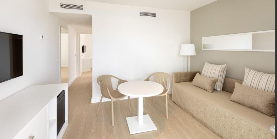 Junior suite Balcón o Terraza del hotel Sol Fuerteventura Jandía All Suites. Foto 3