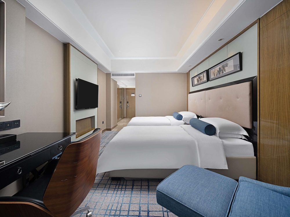 Habitación Ejecutiva con Dos Camas Individuales del hotel Pullman Shanghai Jing An. Foto 2