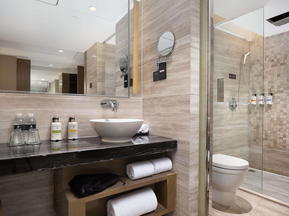 Habitación Ejecutiva con Dos Camas Individuales del hotel Pullman Shanghai Jing An. Foto 4