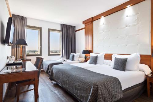 Habitación Triple Estándar del hotel Best Western Premier CMC Girona