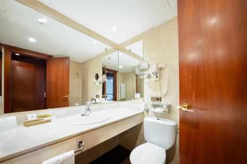 Habitación Doble Superior del hotel Best Western Premier CMC Girona. Foto 2