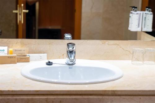 Habitación Doble Superior del hotel Best Western Premier CMC Girona. Foto 3
