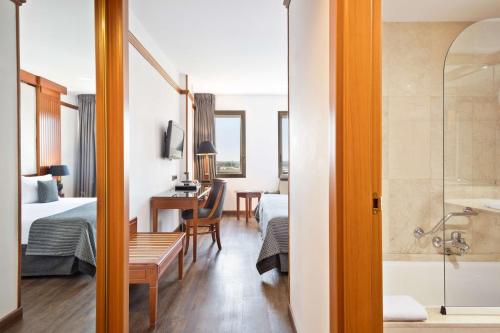 Habitación Doble Superior del hotel Best Western Premier CMC Girona. Foto 7