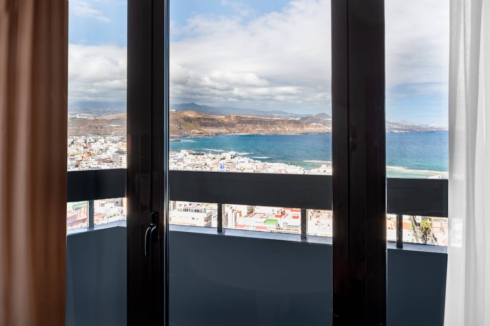 Habitación Superior Gemela con Vistas al Mar del hotel AC Hotel Gran Canaria by Marriott