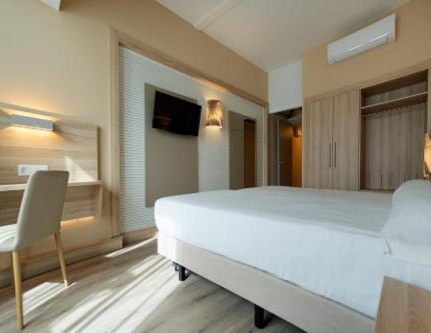 Habitación Doble - 2 camas del hotel Bull Astoria. Foto 4