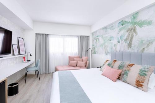 Habitación Doble Confort del hotel Cristina by Tigotan