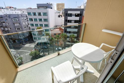 Single Room Spa Acces included del hotel Bull Reina Isabel and Spa. Foto 7