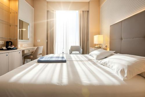 Single Room Spa Acces included del hotel Bull Reina Isabel and Spa. Foto 9