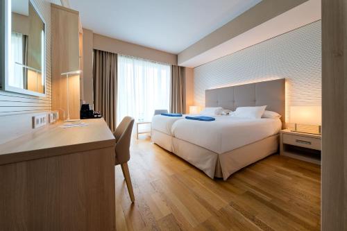 Habitación Doble con acceso gratuito al spa - 2 camas del hotel Bull Reina Isabel and Spa