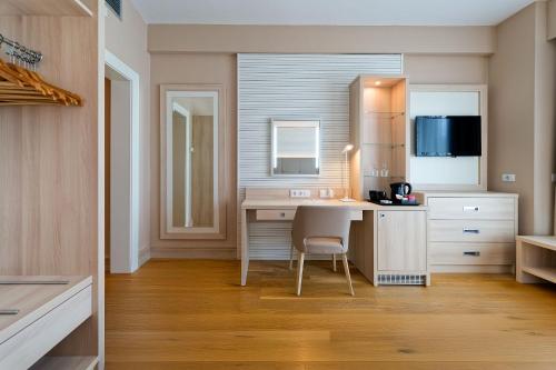 Habitación Doble con acceso gratuito al spa - 2 camas del hotel Bull Reina Isabel and Spa. Foto 5