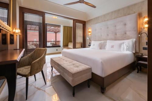 Habitación Familiar Deluxe del hotel Santa Catalina a Royal Hideaway. Foto 1