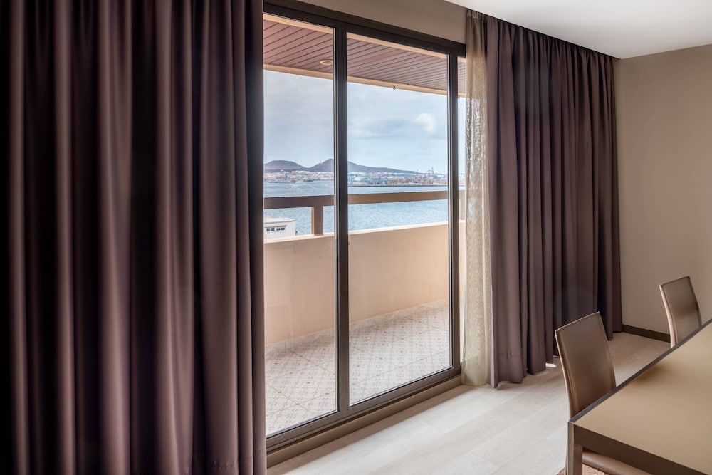 Habitación estándar, 2 camas individuales del hotel Ac Iberia Las Palmas. Foto 4